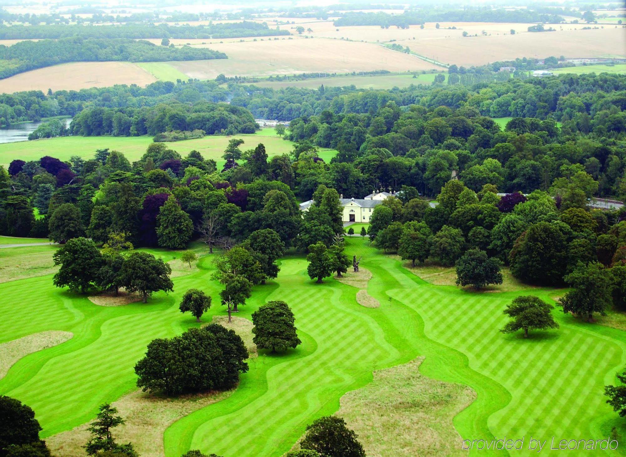 Luton Hoo Hotel, Golf And Spa Exteriér fotografie The park