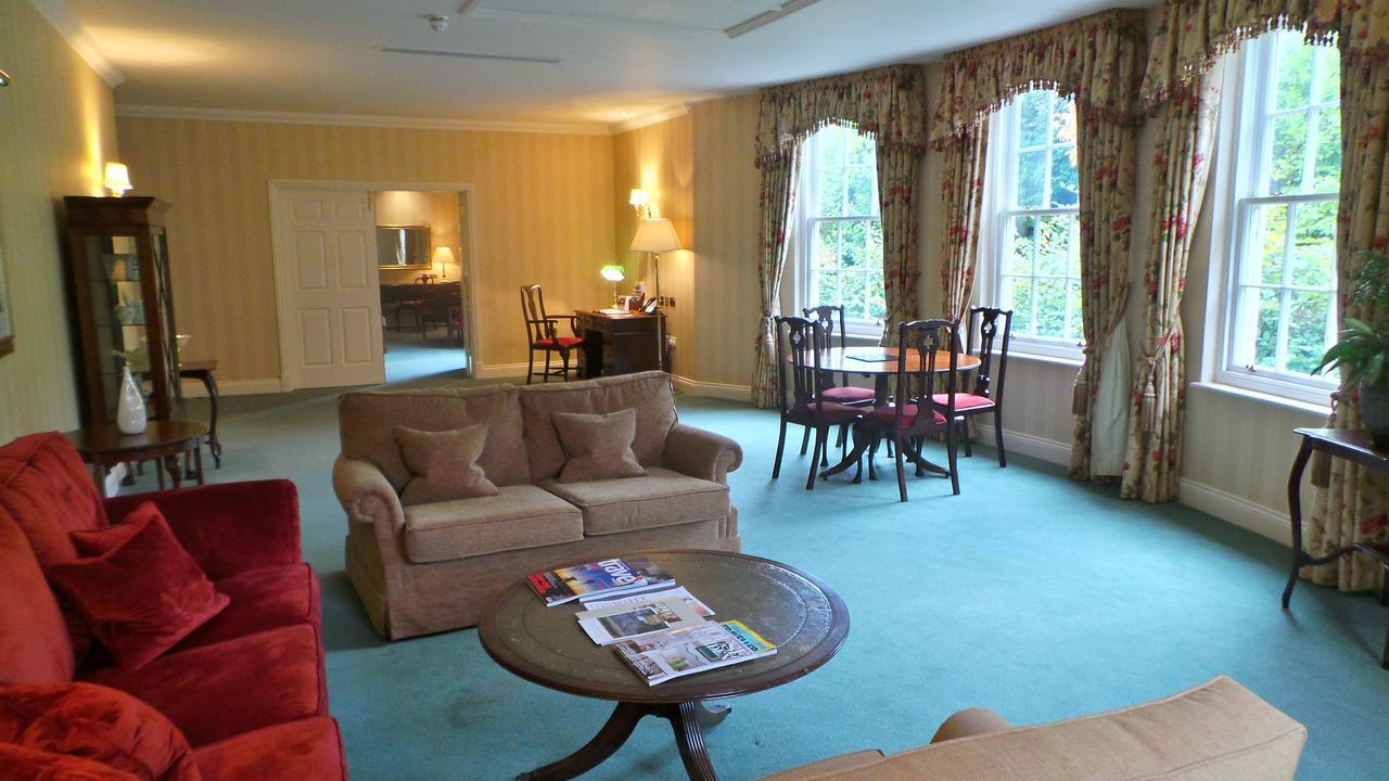 Luton Hoo Hotel, Golf And Spa Exteriér fotografie The drawing room